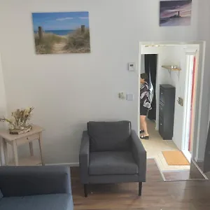 Bandaithai Apartment
